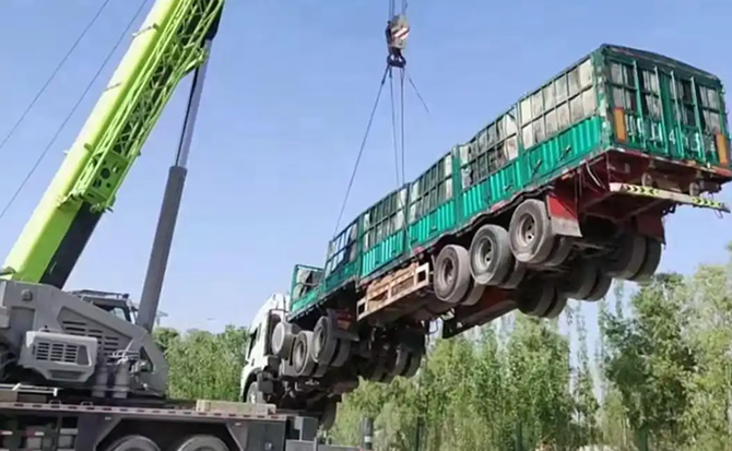 老城区道路脱困救援案例